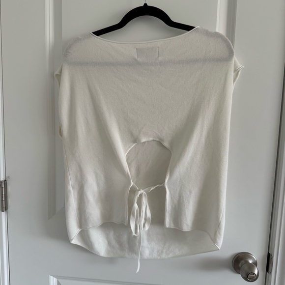 Modern Citizen Cream Women's Blouse - Picture 2 of 4